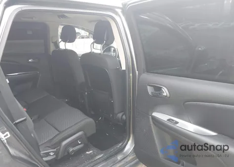 2019 Dodge Journey Se из США, поврежденный, VIN 3C4PDCBB9KT731891